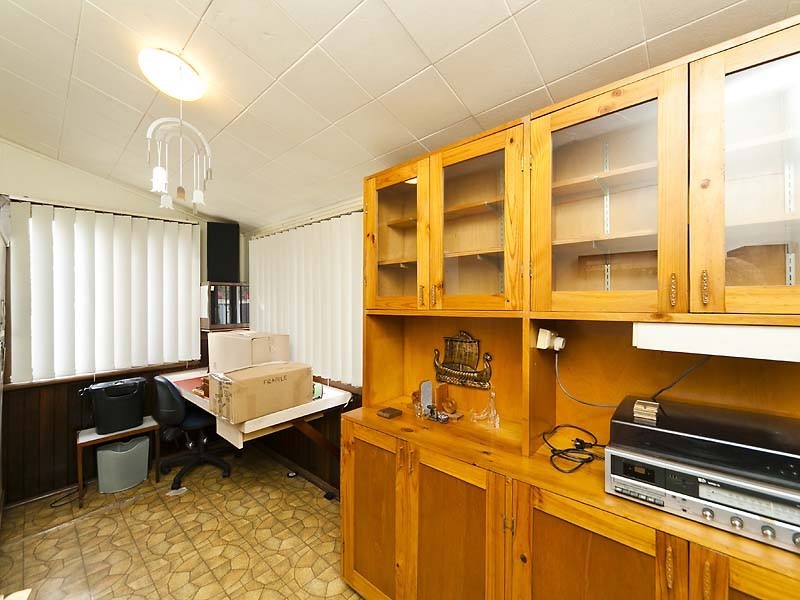 4 Kirke Street, Eden Hill WA 6054