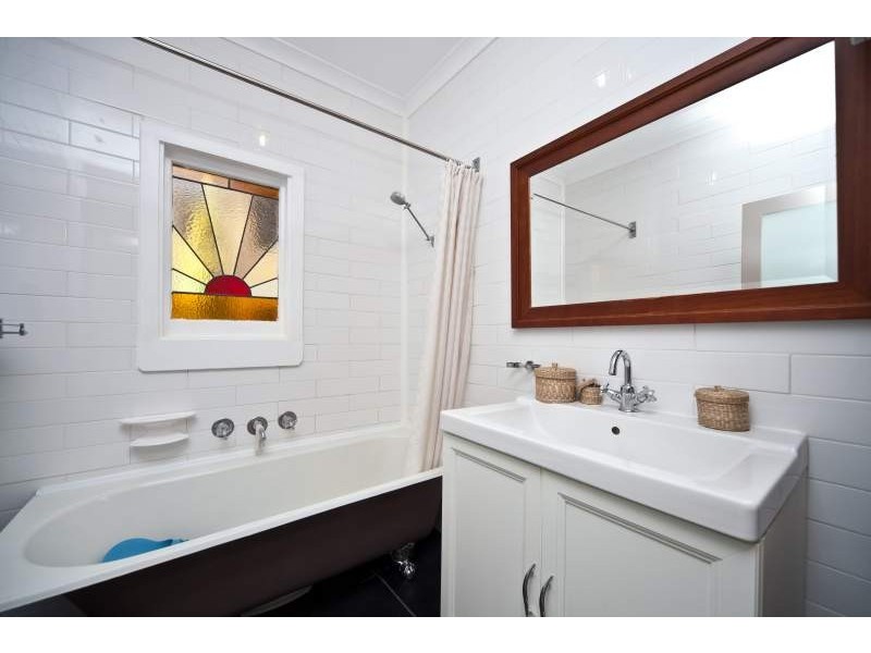 1A Harrow Street, Maylands WA 6051