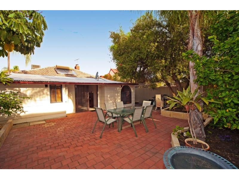 1A Harrow Street, Maylands WA 6051