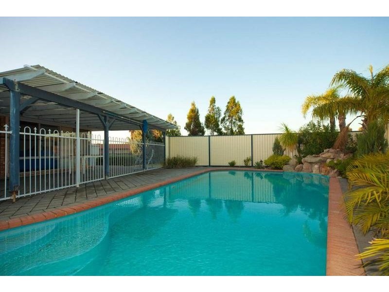 3 Cygnet Close, Ballajura WA 6066