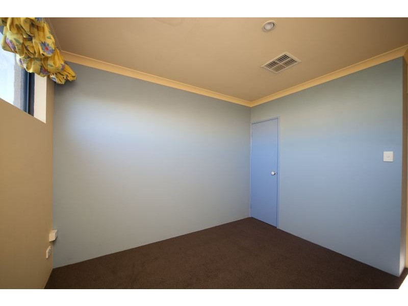 39 Peninsula Road, Maylands WA 6051