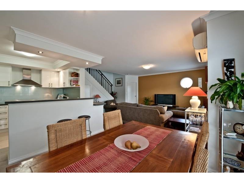 1/74 Central Avenue, Maylands WA 6051