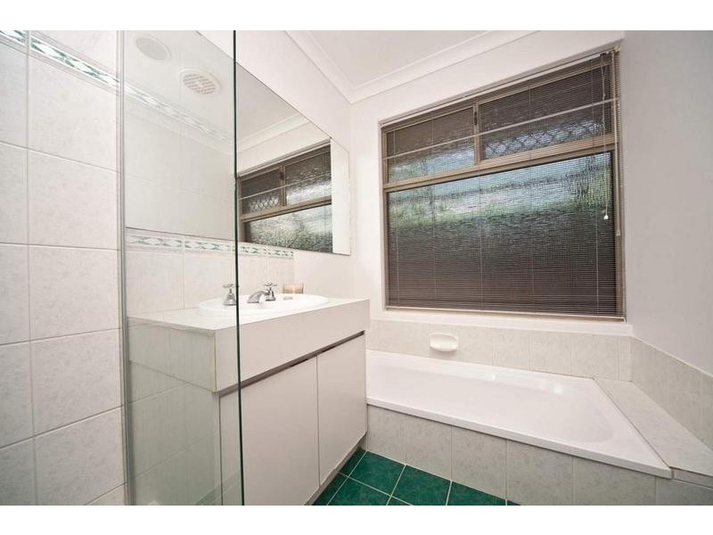 14 Coola Place, High Wycombe WA 6057