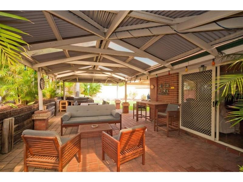 14 Coola Place, High Wycombe WA 6057