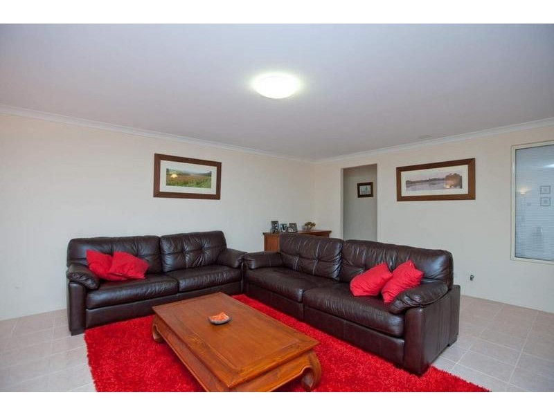 42 Dakota Avenue, Maylands WA 6051