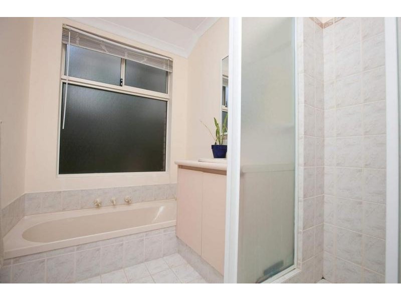 42 Dakota Avenue, Maylands WA 6051