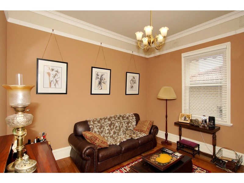 137 Seventh Avenue, Inglewood WA 6052