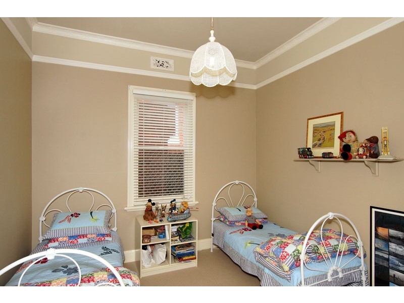 137 Seventh Avenue, Inglewood WA 6052