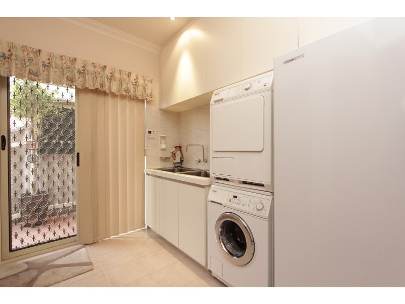 9 Arcadia Place, Dianella WA 6059