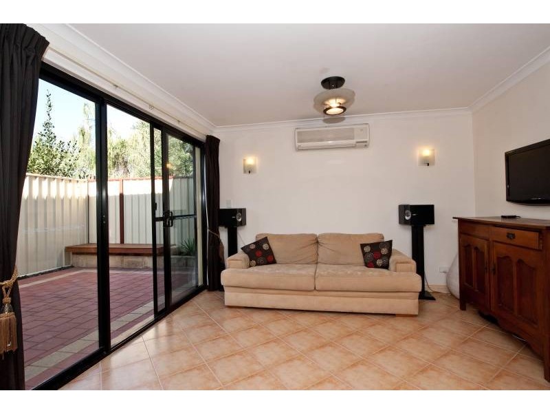 1/105 Seventh Avenue, Maylands WA 6051