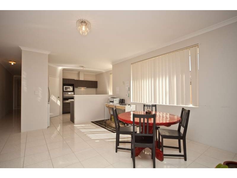 27A Bernice Street, Thornlie WA 6108