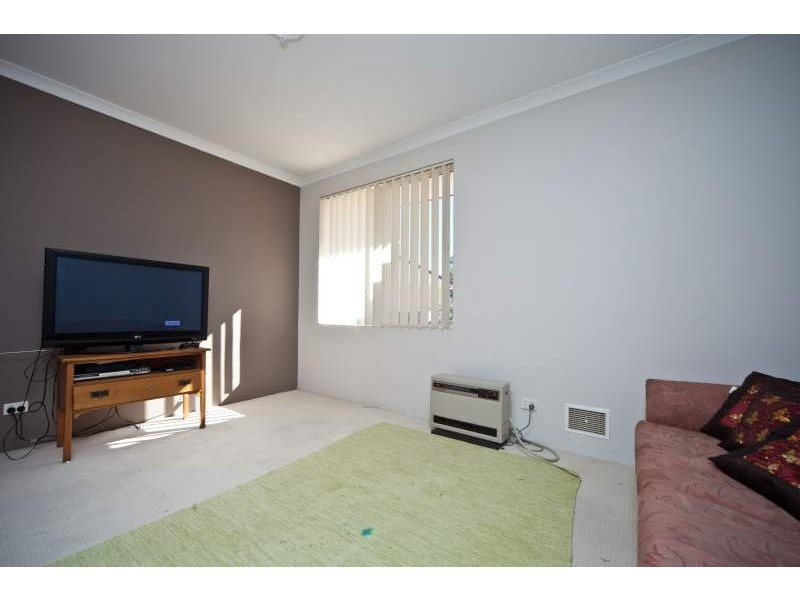 27A Bernice Street, Thornlie WA 6108