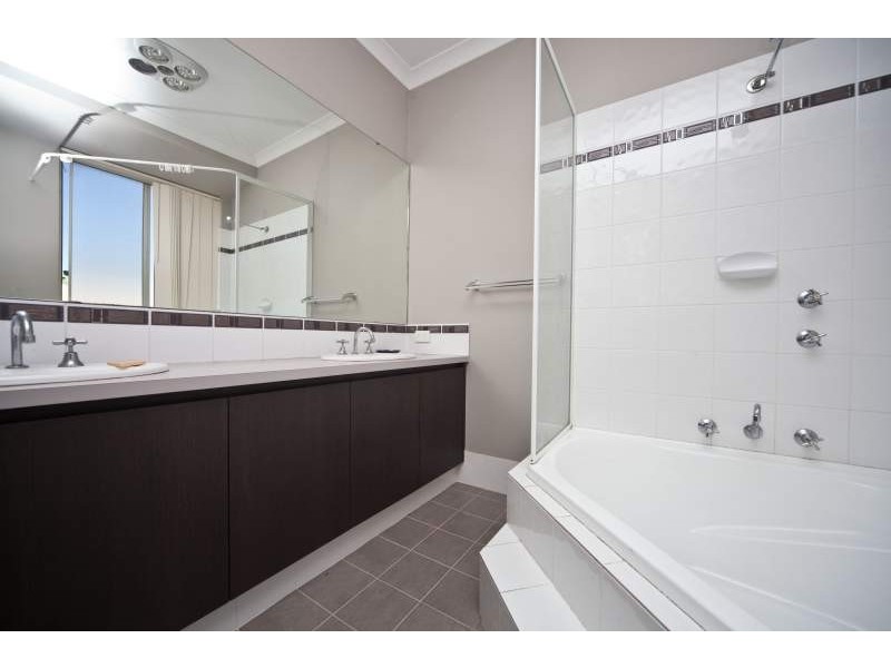 27A Bernice Street, Thornlie WA 6108