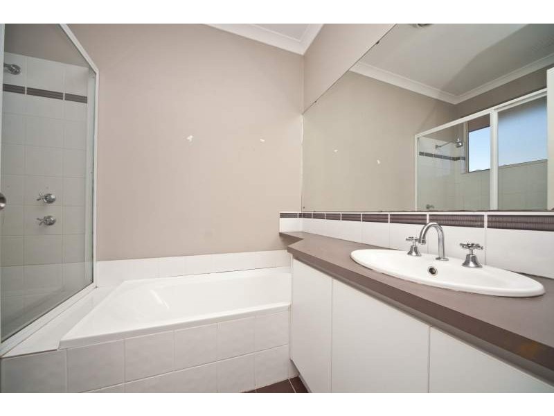 27A Bernice Street, Thornlie WA 6108