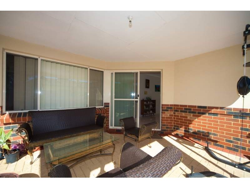 27A Bernice Street, Thornlie WA 6108