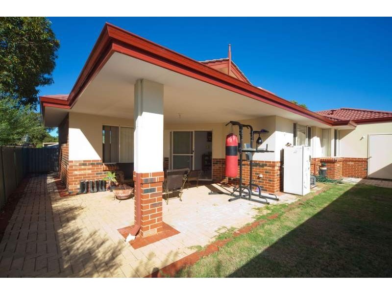 27A Bernice Street, Thornlie WA 6108