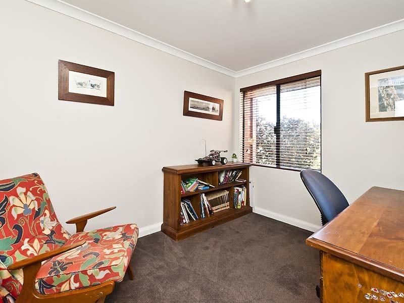 15 Salisbury Street, Bayswater WA 6053