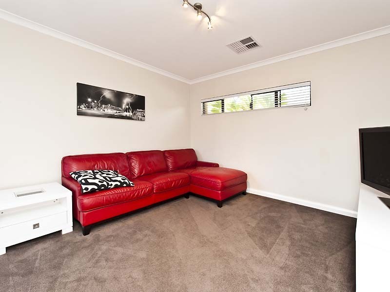 15 Salisbury Street, Bayswater WA 6053