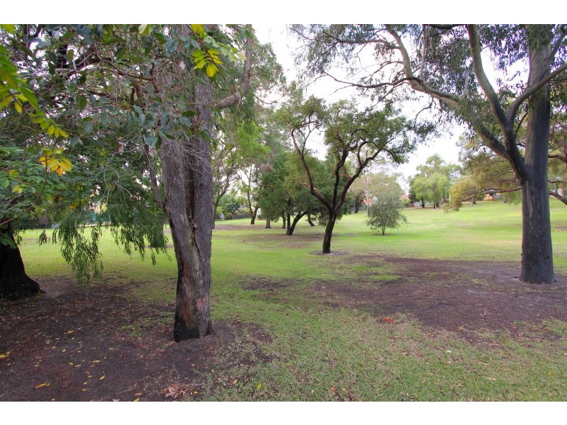 10 Warralong Crescent, Coolbinia WA 6050