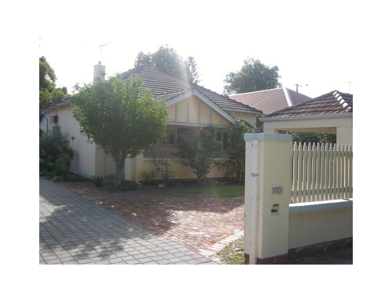 195 Railway Parade, Maylands WA 6051