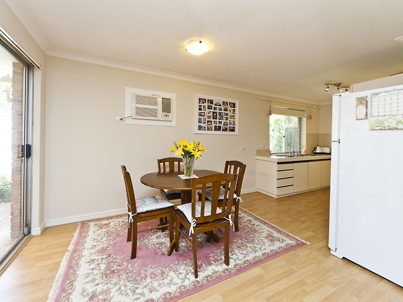 2/88 Woodrow Avenue, Yokine WA 6060