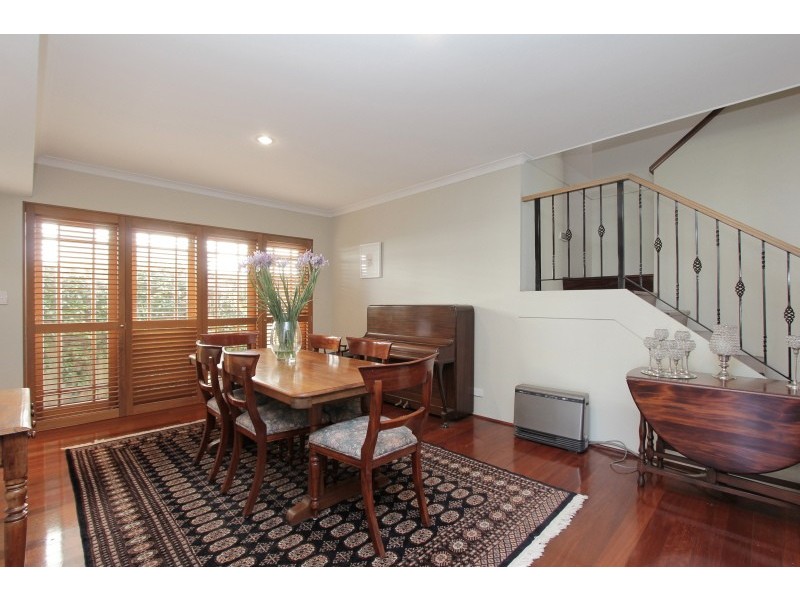 18 Halifax Road, Maylands WA 6051