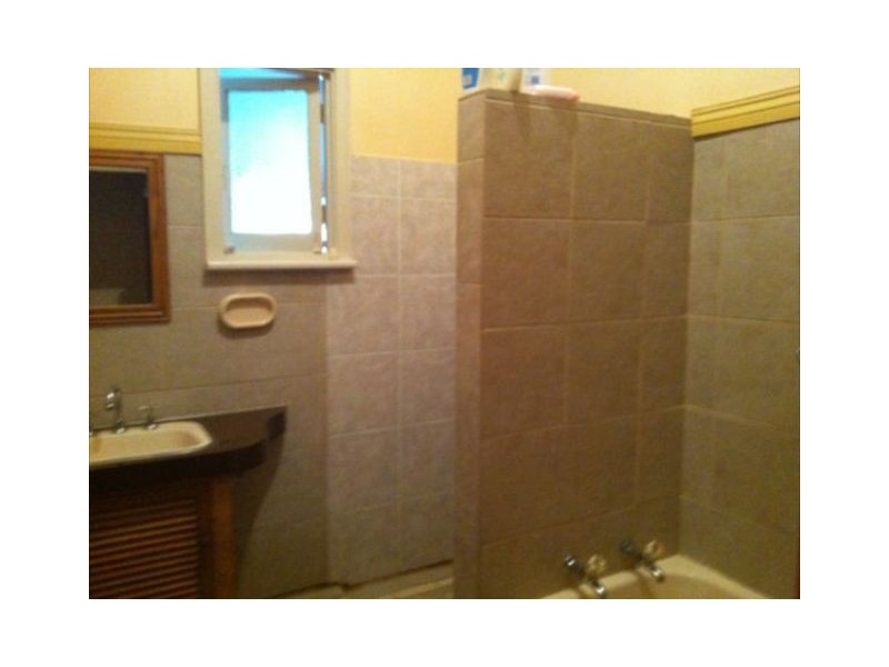 330 Hardey Road, Cloverdale WA 6105