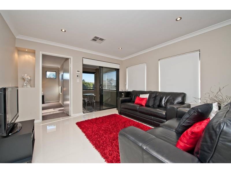 36A Crowther Street, Bayswater WA 6053