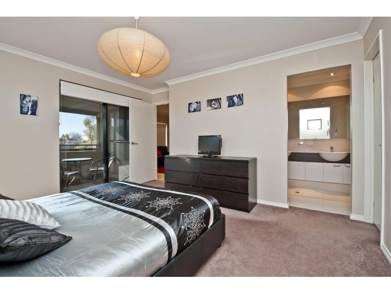 36A Crowther Street, Bayswater WA 6053