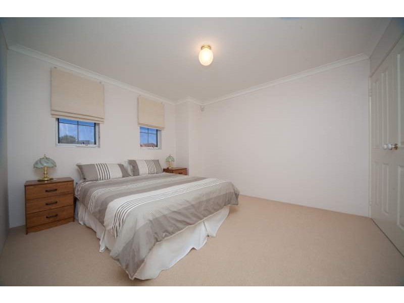 16 Halifax Road, Maylands WA 6051