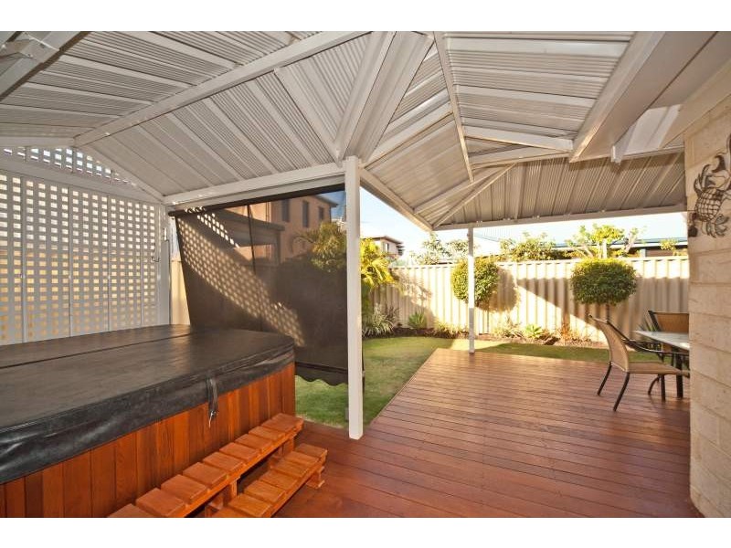 16 Halifax Road, Maylands WA 6051