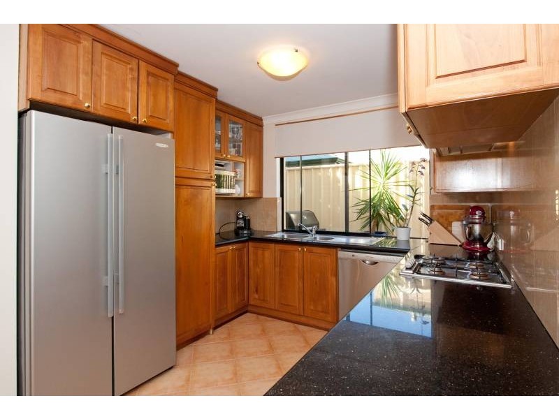 1/105 Seventh Avenue, Maylands WA 6051