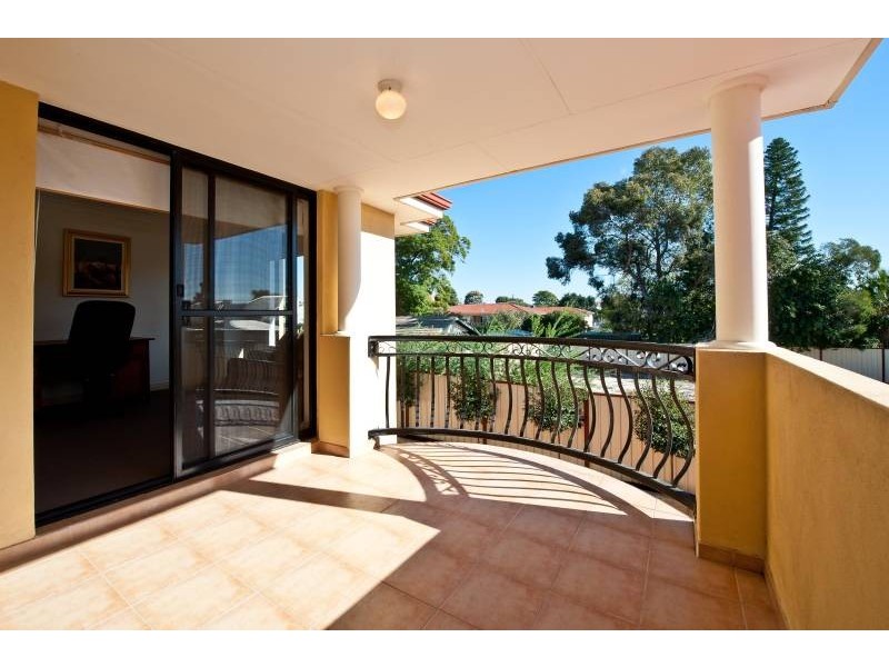 1/105 Seventh Avenue, Maylands WA 6051