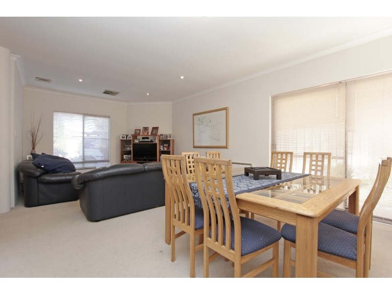 3/16 Railton Place, Dianella WA 6059