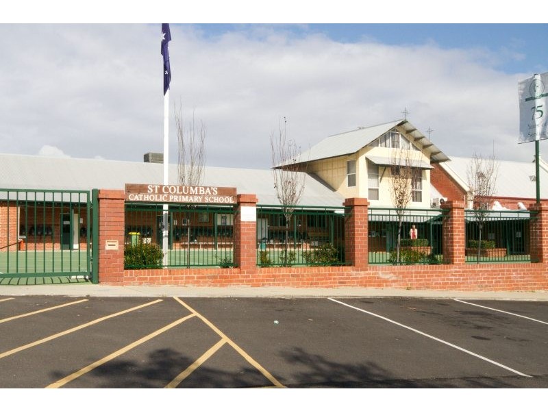 4 Wisbech Street, Bayswater WA 6053