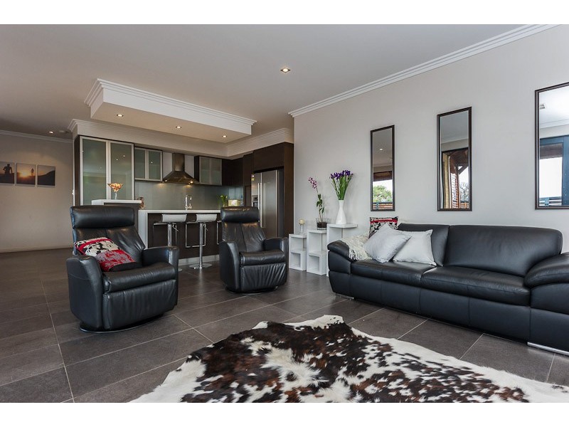 29 Kelvin Street, Maylands WA 6051