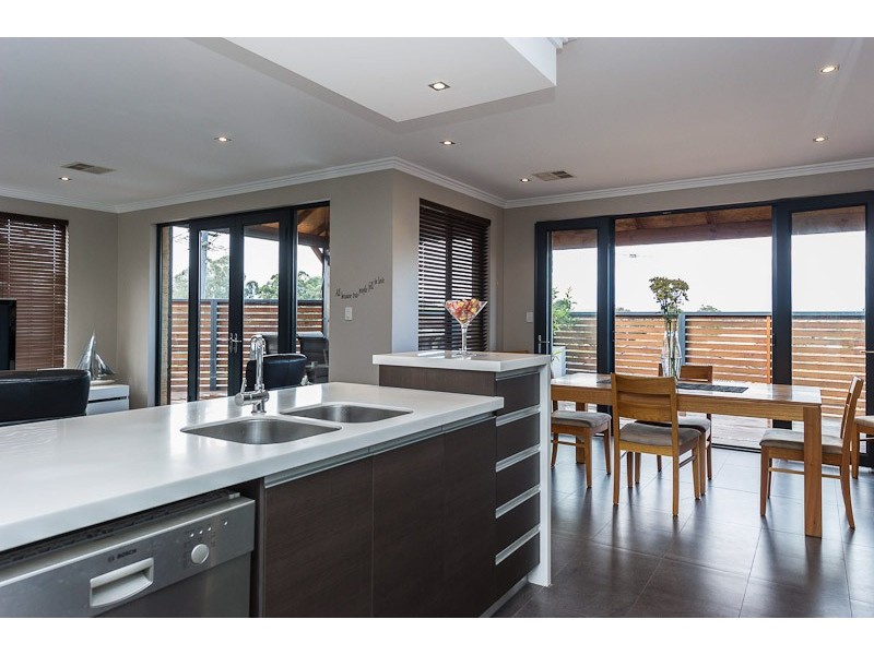 29 Kelvin Street, Maylands WA 6051