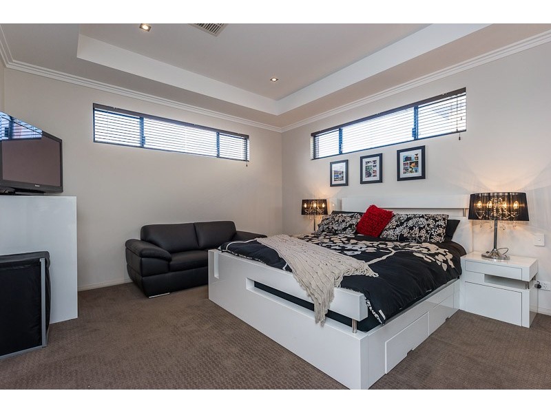 29 Kelvin Street, Maylands WA 6051