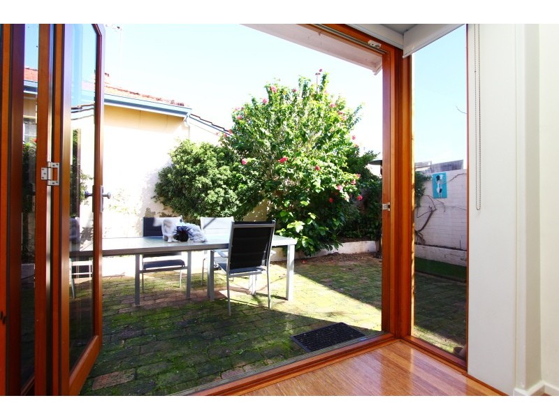 101 Broome Street, Highgate WA 6003