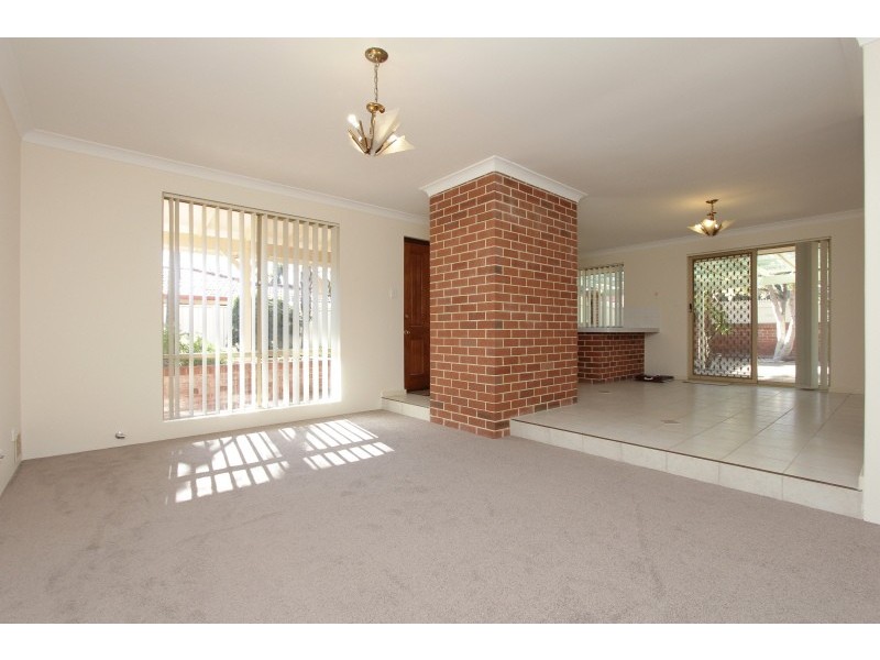 1/247 The Strand, Dianella WA 6059