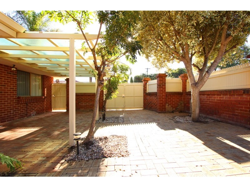 1/247 The Strand, Dianella WA 6059