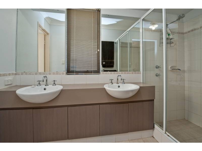 64A River Road, Bayswater WA 6053