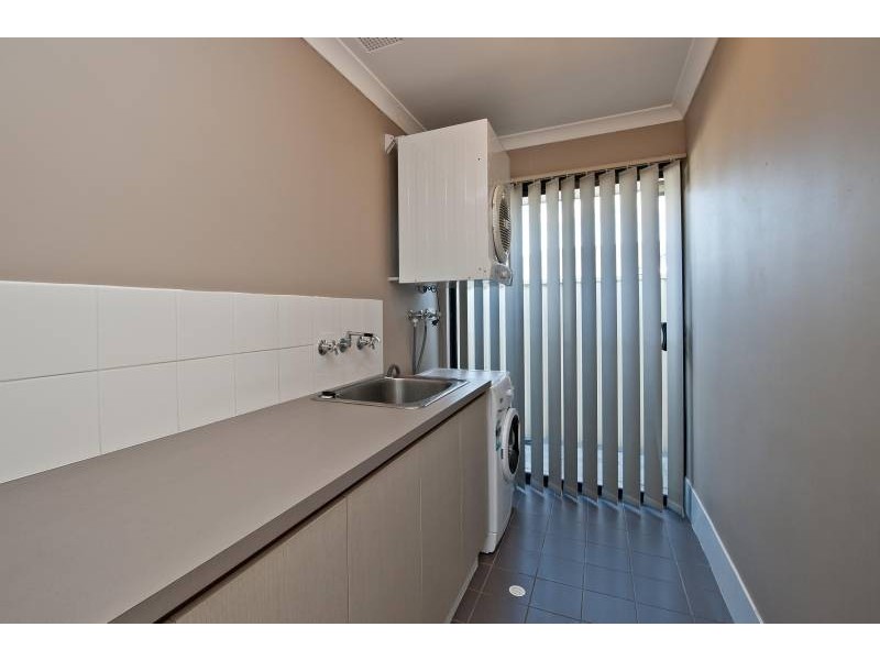 64A River Road, Bayswater WA 6053