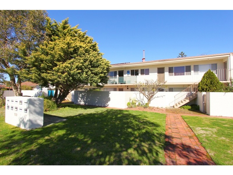 3/109 Pola Street, Dianella WA 6059