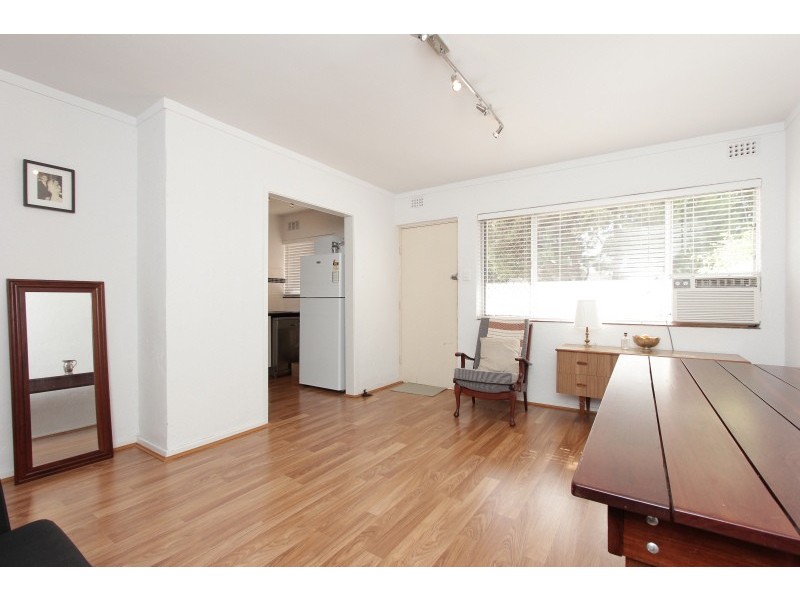 3/109 Pola Street, Dianella WA 6059