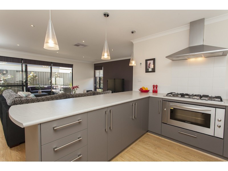 50A Grand Prom, Bayswater WA 6053