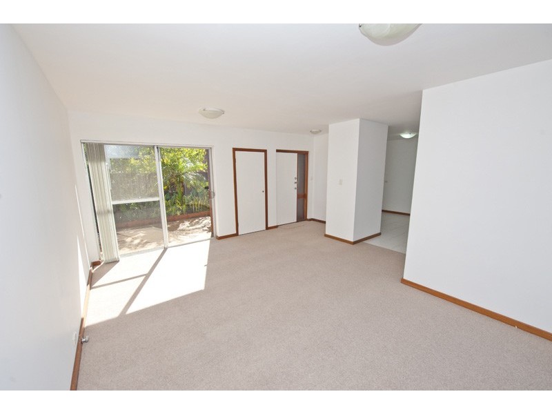 1/3 Marsh Road, Mount Richon WA 6112