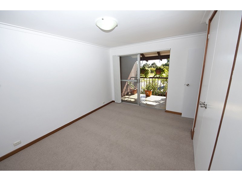 1/3 Marsh Road, Mount Richon WA 6112