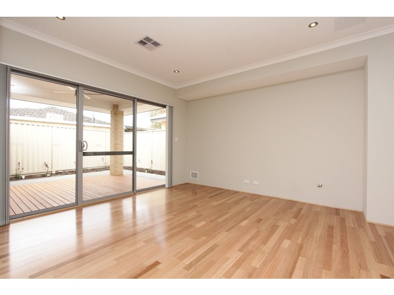 7 Altair Street, Dianella WA 6059