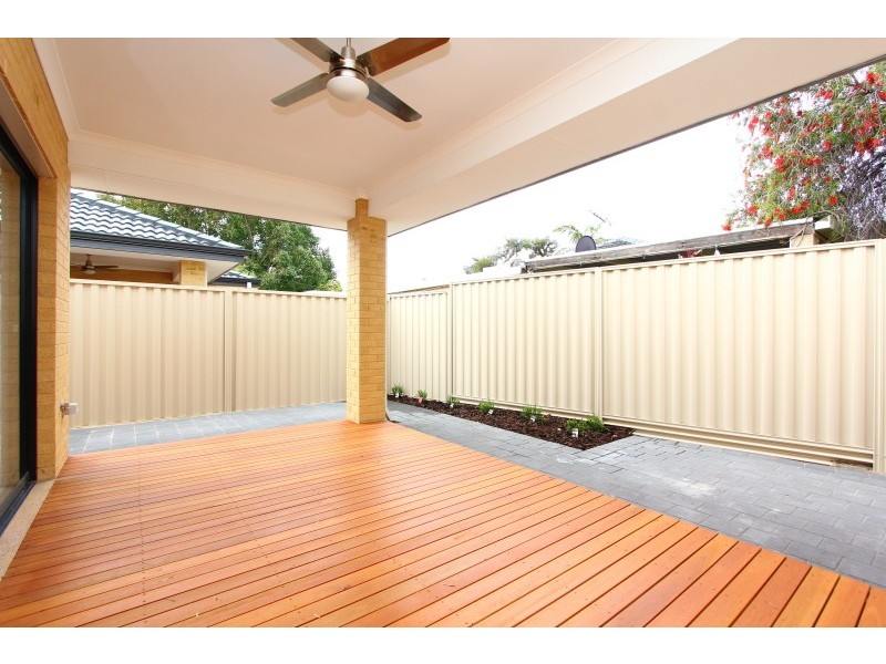 12 Sandhurst Road, Dianella WA 6059